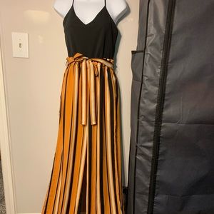 Wide flowy leg Jumpsuit.